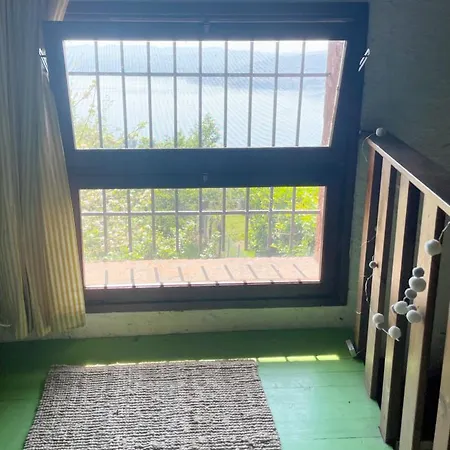 Sciareia - House With Stunning Lake View And Garden Feriehus *