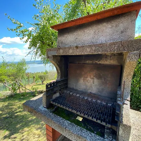 Feriehus Sciareia - House With Stunning Lake View And Garden Lesa