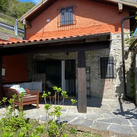 Sciareia - House With Stunning Lake View And Garden * Lesa
