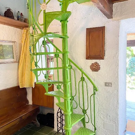 Feriehus Sciareia - House With Stunning Lake View And Garden *