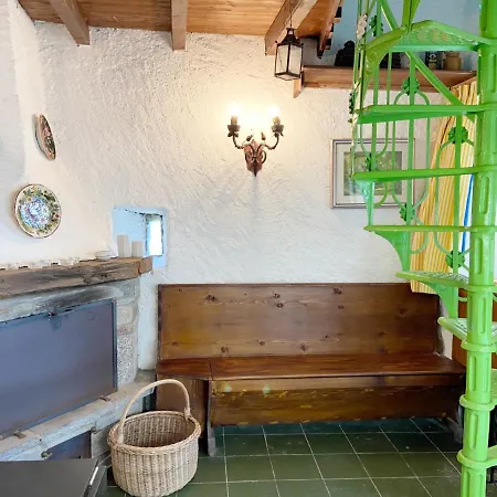 Sciareia - House With Stunning Lake View And Garden Lesa